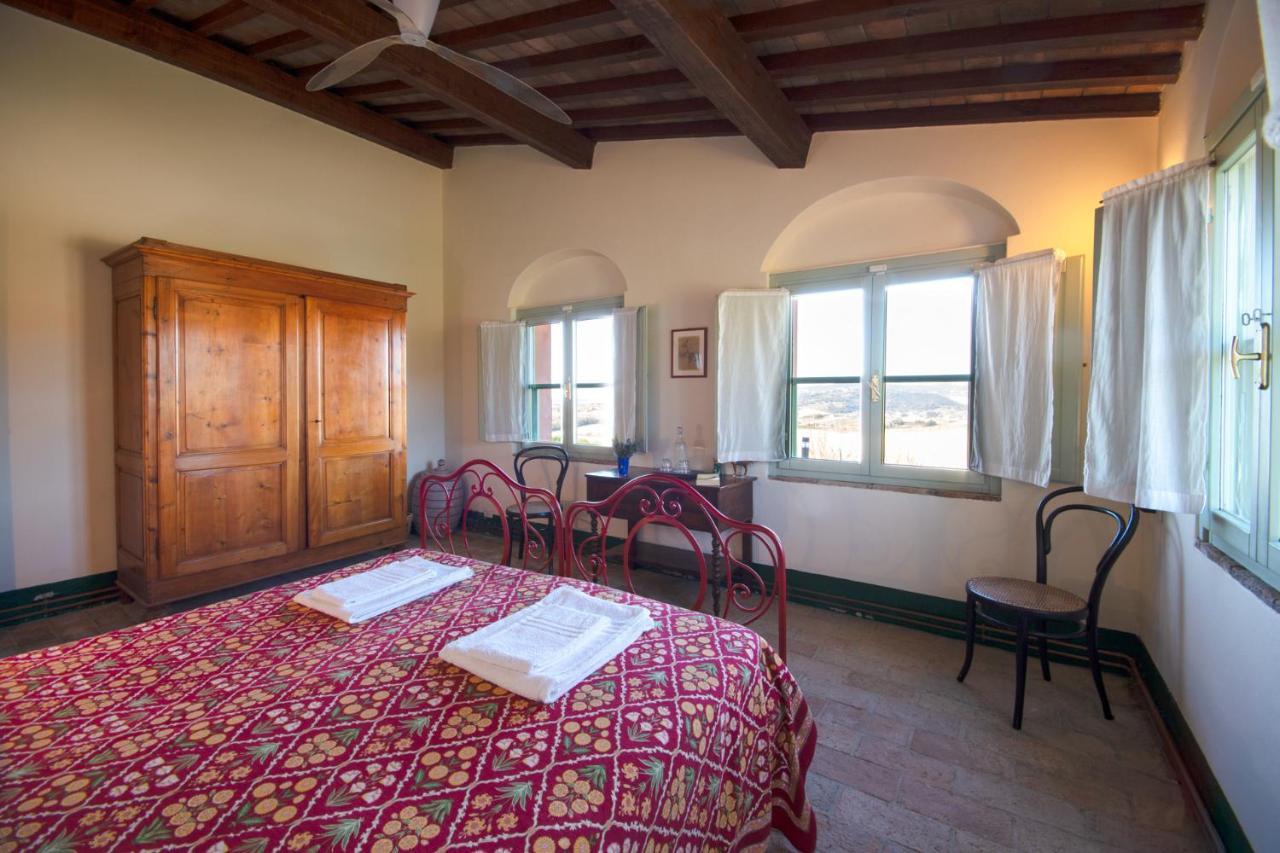 Bed & Breakfast Le Tassinaie Castellina Marittima